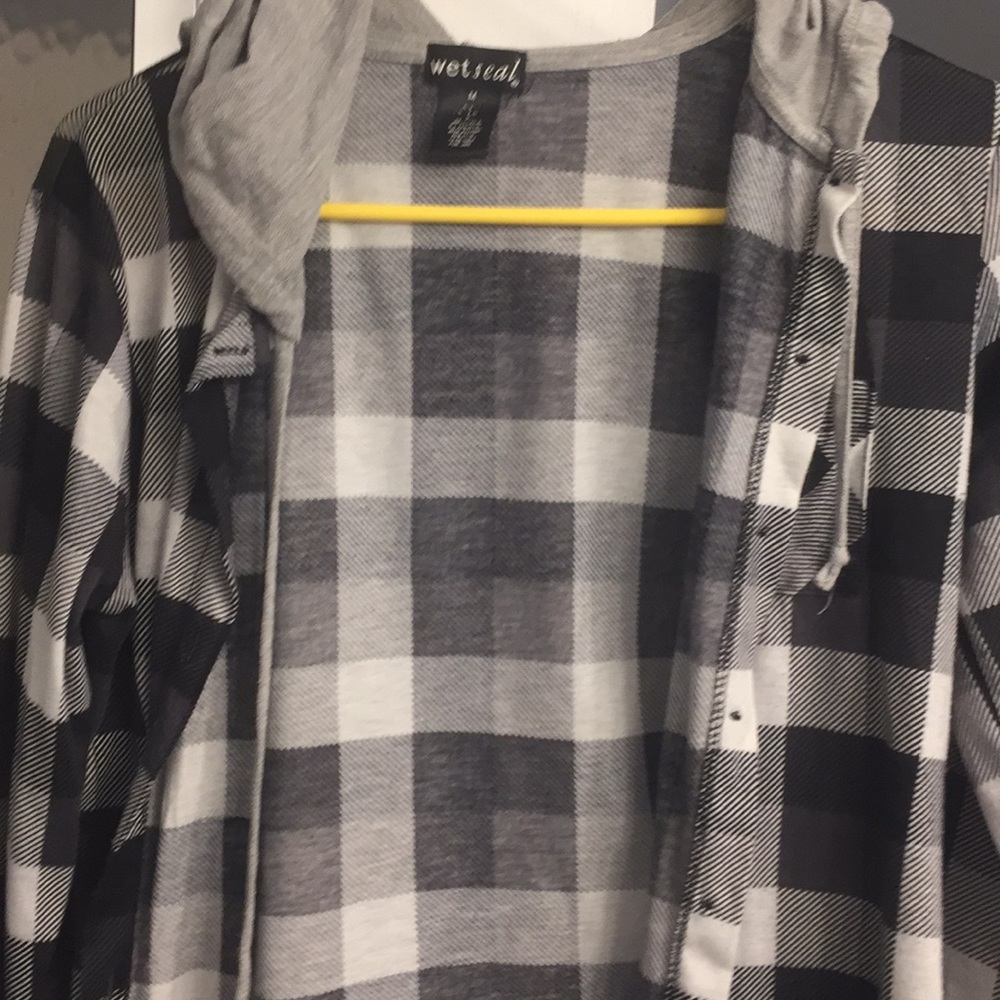 Black/white flannel with hood
